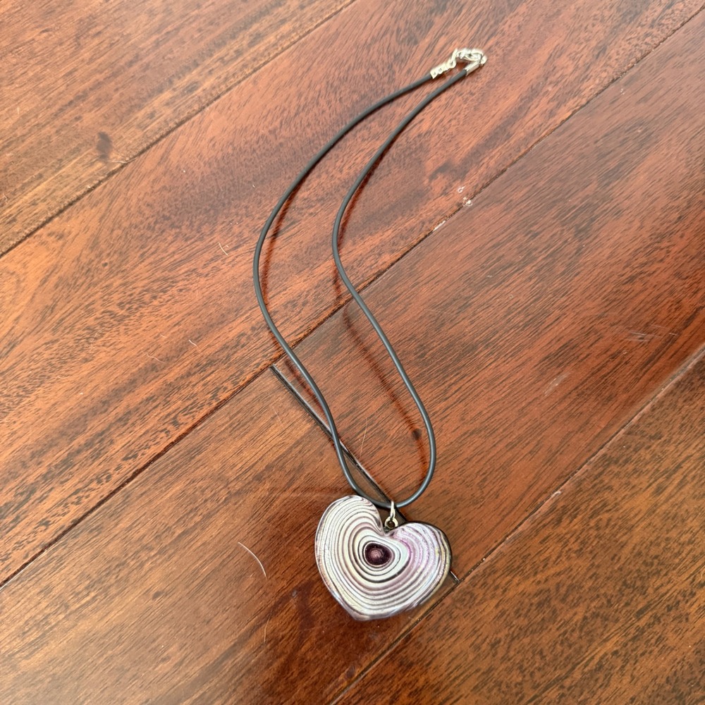 Murano Style Glass Heart Pendant Necklace Silver Purple Swirl Black Cord Y2K